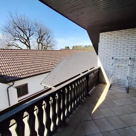 Comfortable Near Terme Catez *